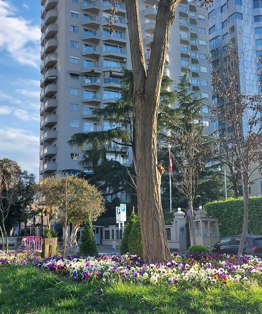 Mulaj Hotel Tirana