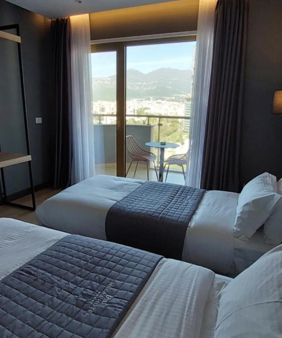 Mulaj Hotel Tirana