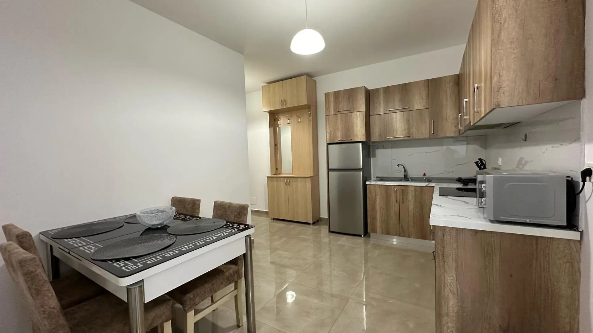 Mulaj Hotel Tirana 4*,