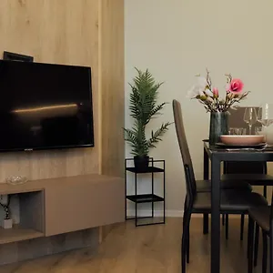 Apartment Newly Renovated, Tirana