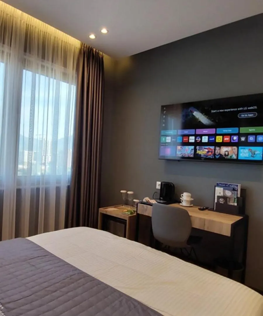 Mulaj Hotel Tirana