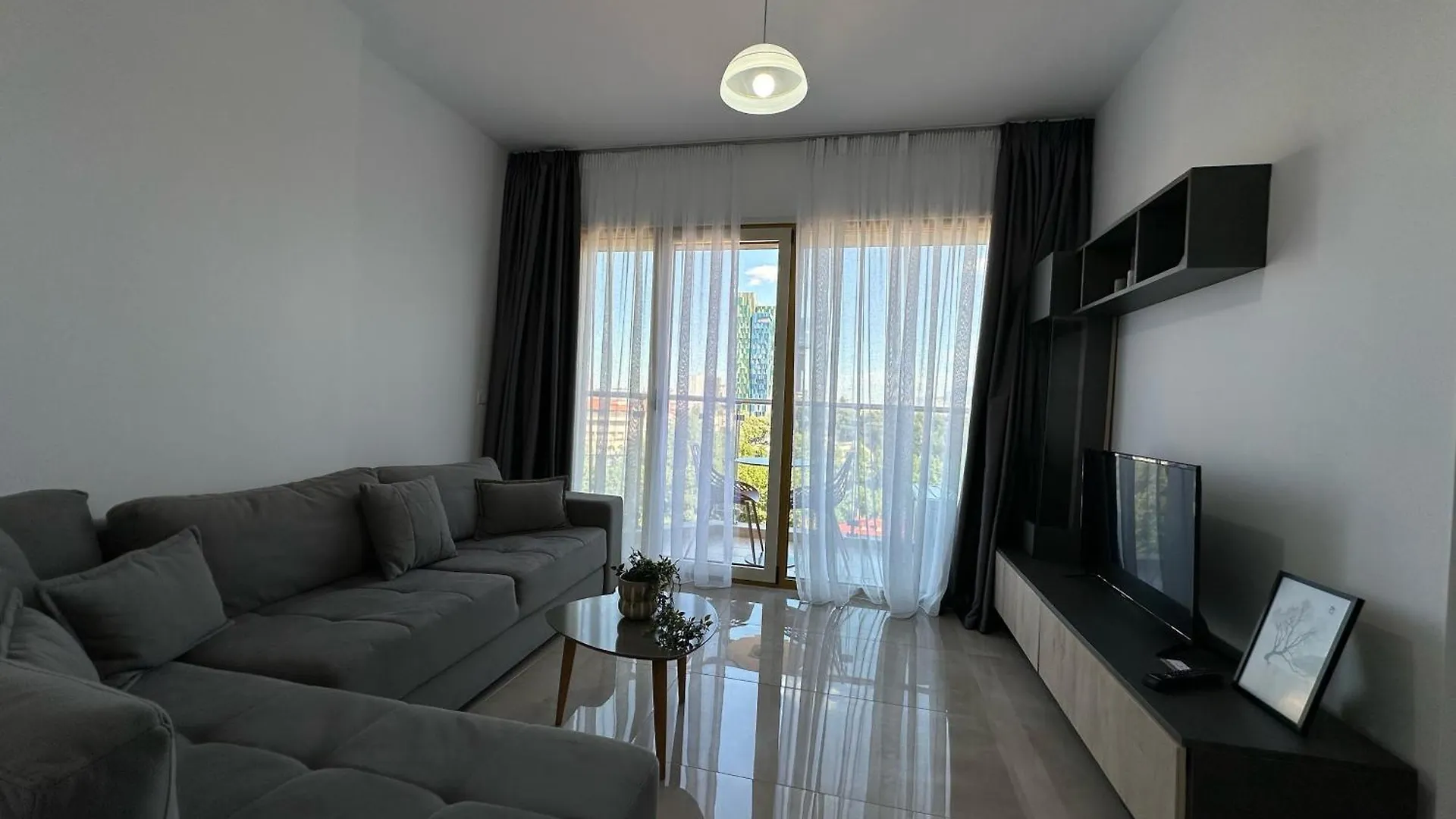 Mulaj Hotel ティラナ